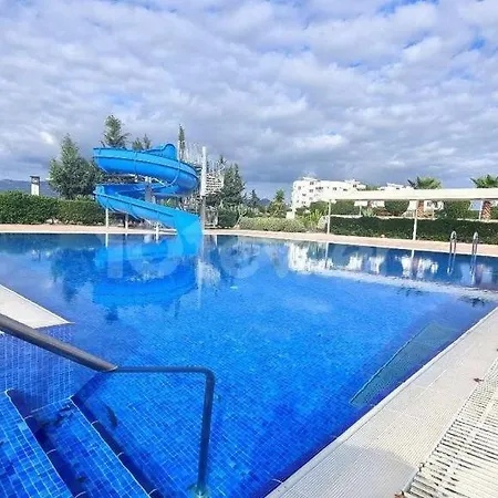 Apartament Квартира С Двумя Спальнями *